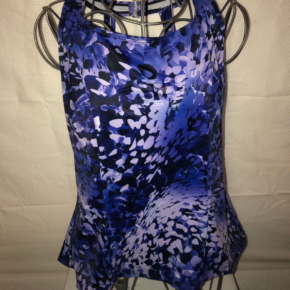 Tankini top size 16